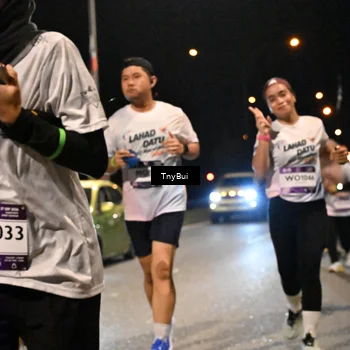 Runner Photo 7766748
