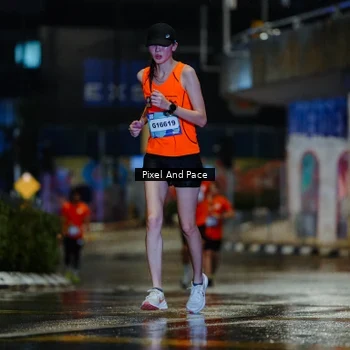Runner Photo 7766752