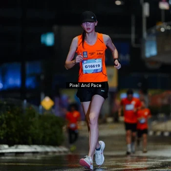 Runner Photo 7766757