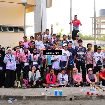 Runner Photo 7766781