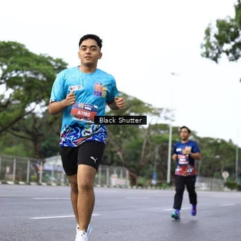 Runner Photo 7766786