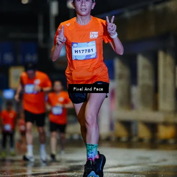 Runner Photo 7766787