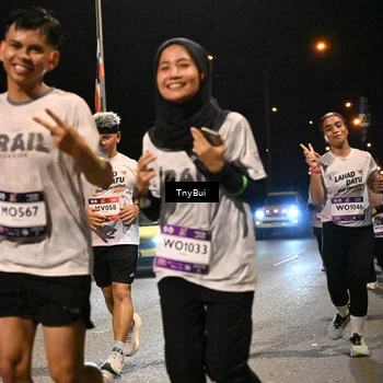 Runner Photo 7766803