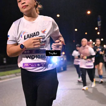 Runner Photo 7766820