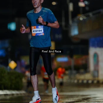Runner Photo 7766826