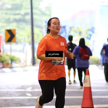 Runner Photo 7766842