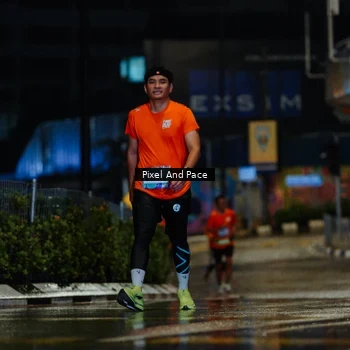 Runner Photo 7766850