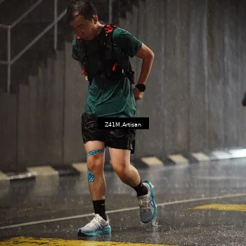 Runner Photo 7766875