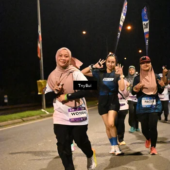 Runner Photo 7766880