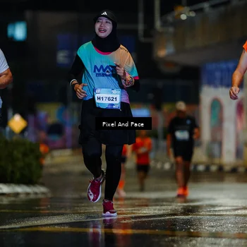 Runner Photo 7766889
