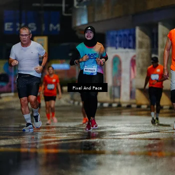 Runner Photo 7766903