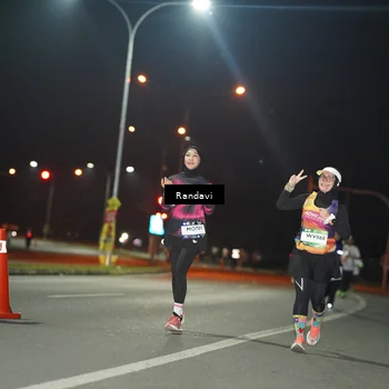 Runner Photo 7766908