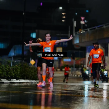 Runner Photo 7766930