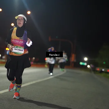 Runner Photo 7766937