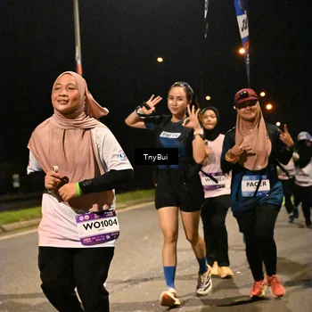 Runner Photo 7766951