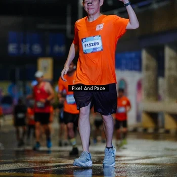 Runner Photo 7766958