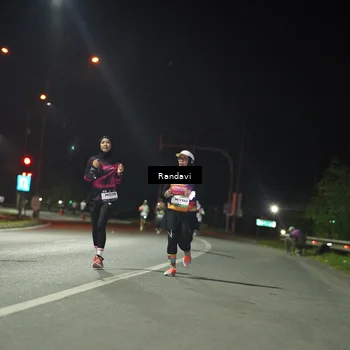 Runner Photo 7766965