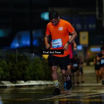Runner Photo 7766969