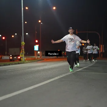 Runner Photo 7766983