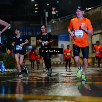 Runner Photo 7767001