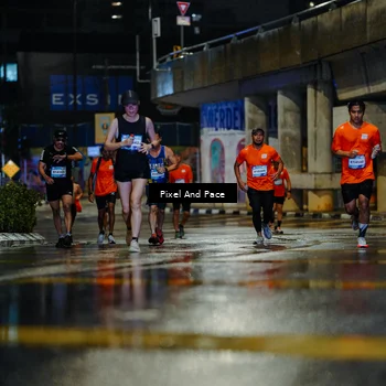 Runner Photo 7767005