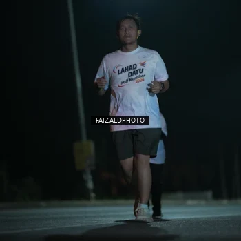 Runner Photo 7767013