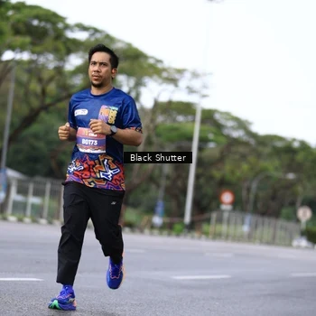 Runner Photo 7767019