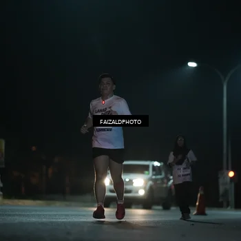 Runner Photo 7767020