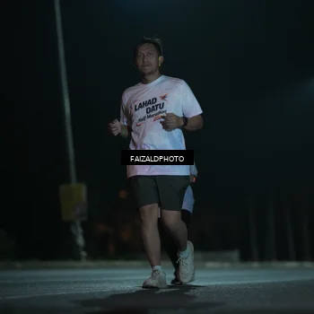 Runner Photo 7767035