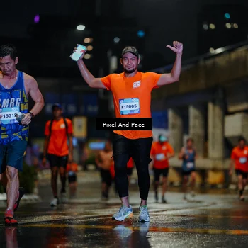 Runner Photo 7767037