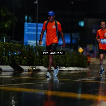 Runner Photo 7767051