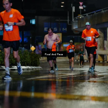 Runner Photo 7767057