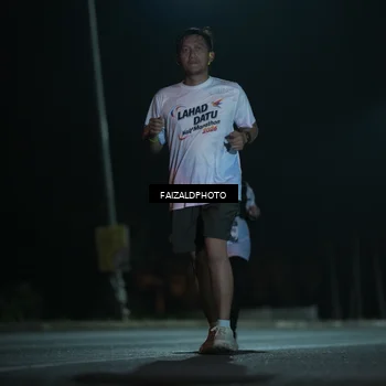 Runner Photo 7767058