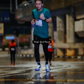 Runner Photo 7767073