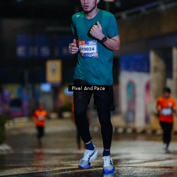 Runner Photo 7767077