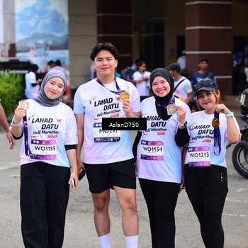 Runner Photo 7767079