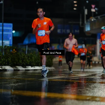 Runner Photo 7767088