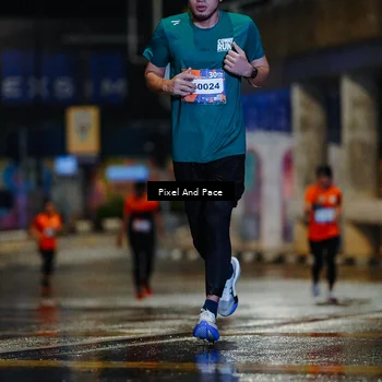 Runner Photo 7767103