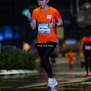 Runner Photo 7767104