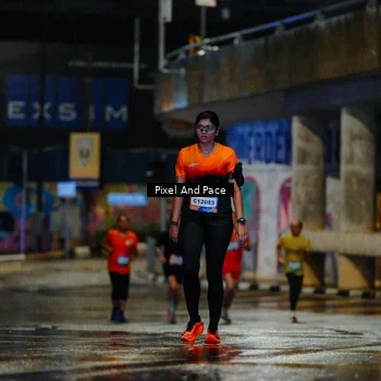 Runner Photo 7767110