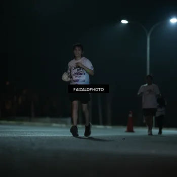 Runner Photo 7767111