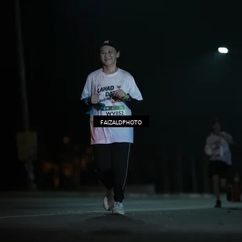 Runner Photo 7767115