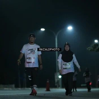 Runner Photo 7767213