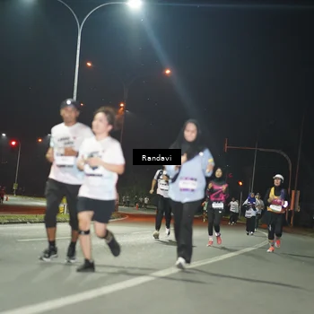 Runner Photo 7767241