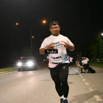 Runner Photo 7767268