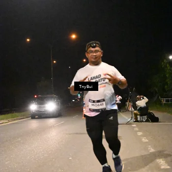 Runner Photo 7767275