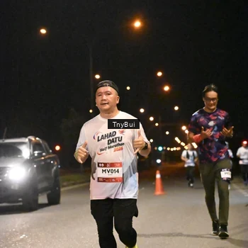 Runner Photo 7767335