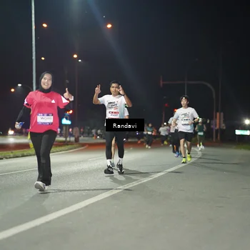 Runner Photo 7767347