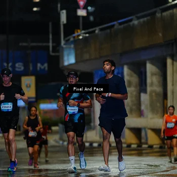 Runner Photo 7767370