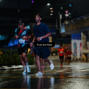 Runner Photo 7767380